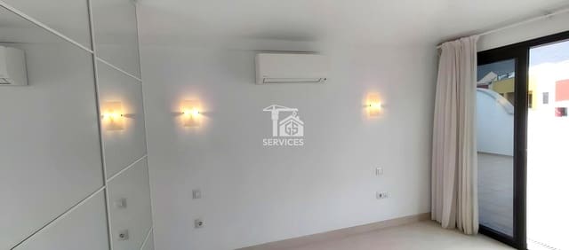 3 chambre Appartement à vendre à Casco Urbano, Adeje avec piscine garage - 390 000 € (Ref: 9283965)