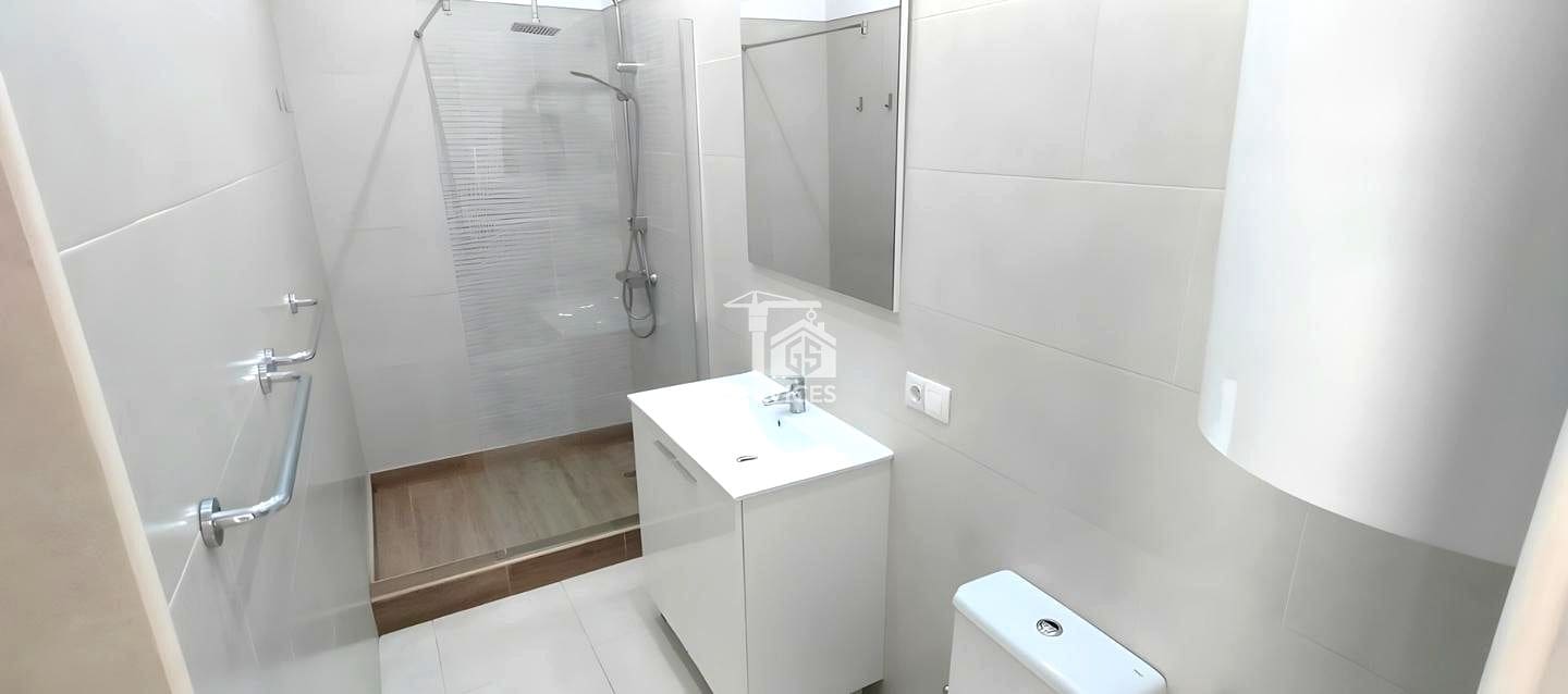 3 bedroom Flat for sale in Adeje with pool garage - € 390,000 (Ref: 9283965)