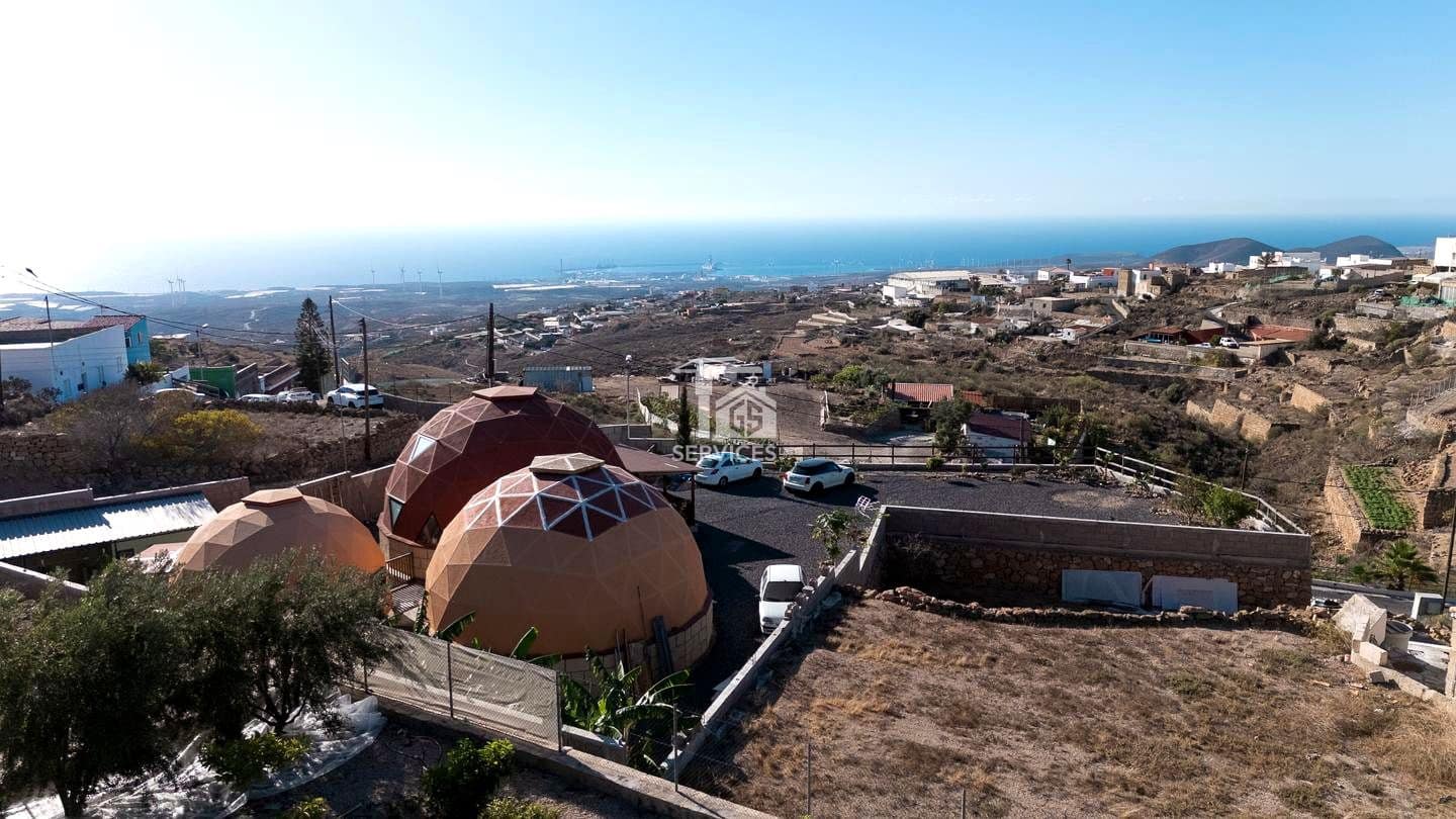 5 slaapkamer Villa te koop in Granadilla de Abona met garage - € 600.000 (Ref: 9289792)