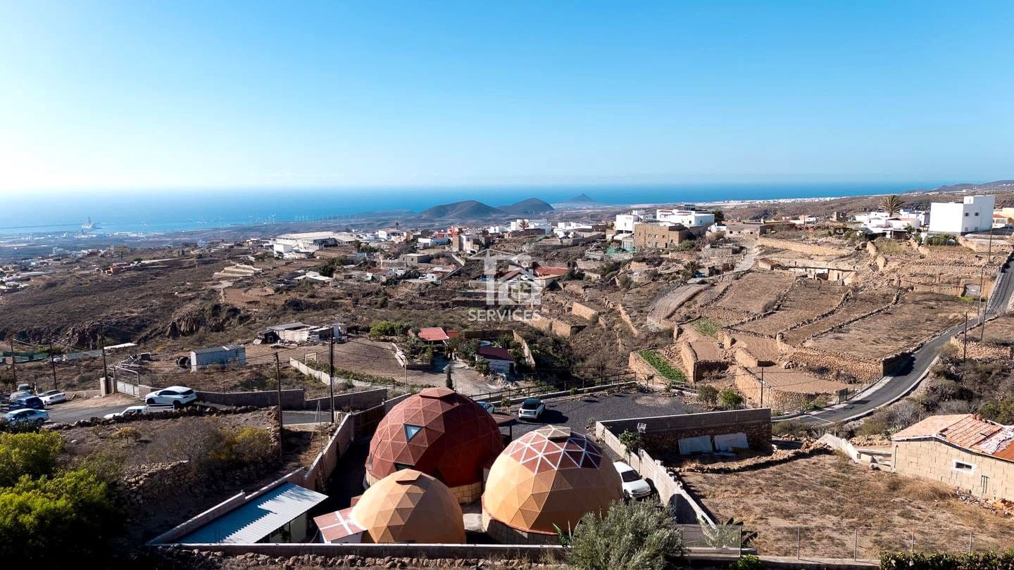 5 slaapkamer Villa te koop in Granadilla de Abona met garage - € 600.000 (Ref: 9289792)