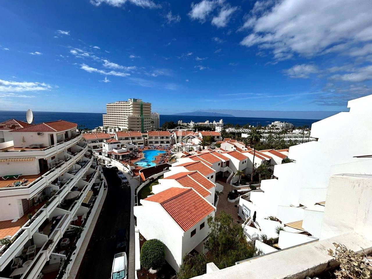 1 soverom Leilighet til salgs i Costa Adeje med svømmebasseng - € 380 000 (Ref: 9293805)