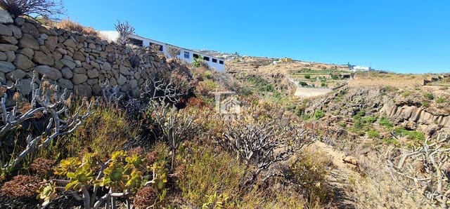 Terreno Non Edificato in vendita in Fasnia - 25.000 € (Rif: 9293807)