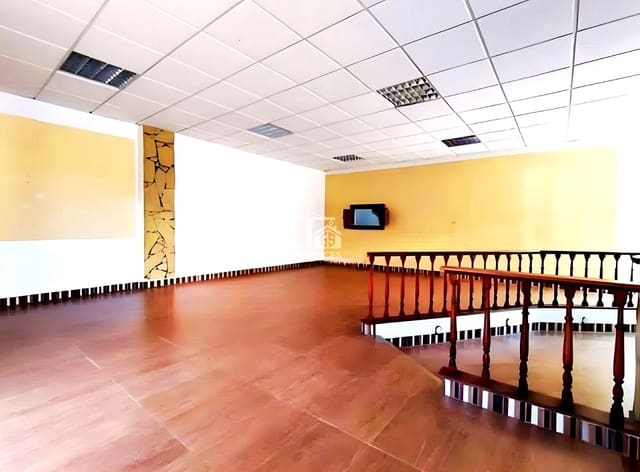 4 bedroom Business for sale in Puerto Santiago, Santiago del Teide - € 180,000 (Ref: 9304710)