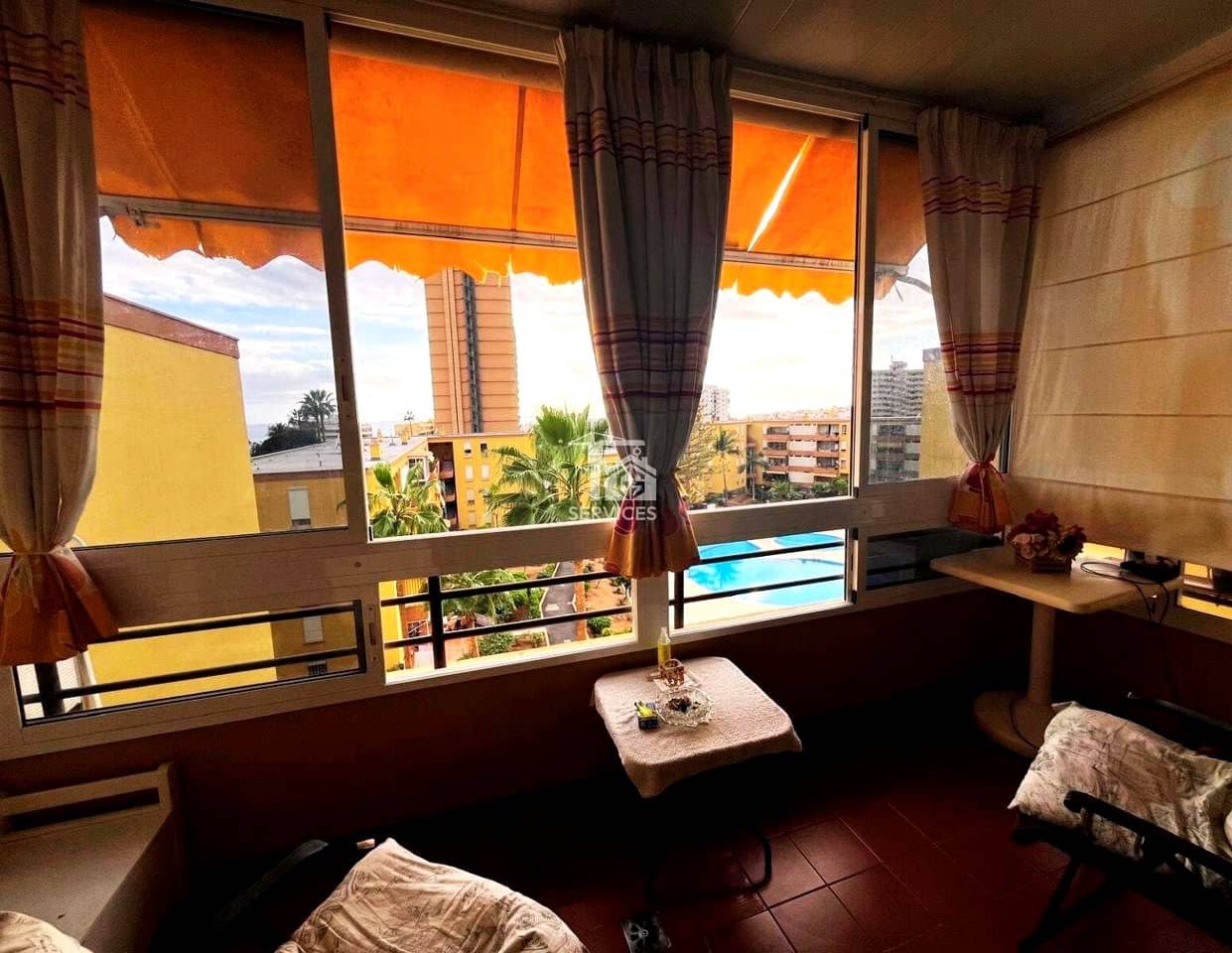 3 chambre Appartement à vendre à Arona avec piscine - 365 000 € (Ref: 9304751)