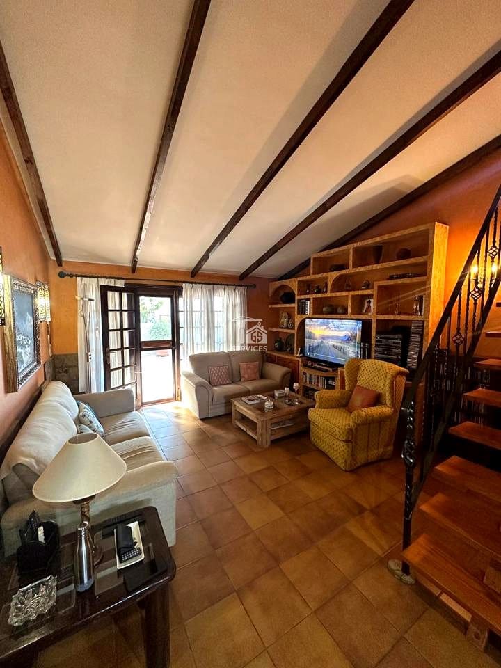 4 soveværelse Villa til salg i San Miguel de Abona med swimmingpool garage - € 470.000 (Ref: 9310264)