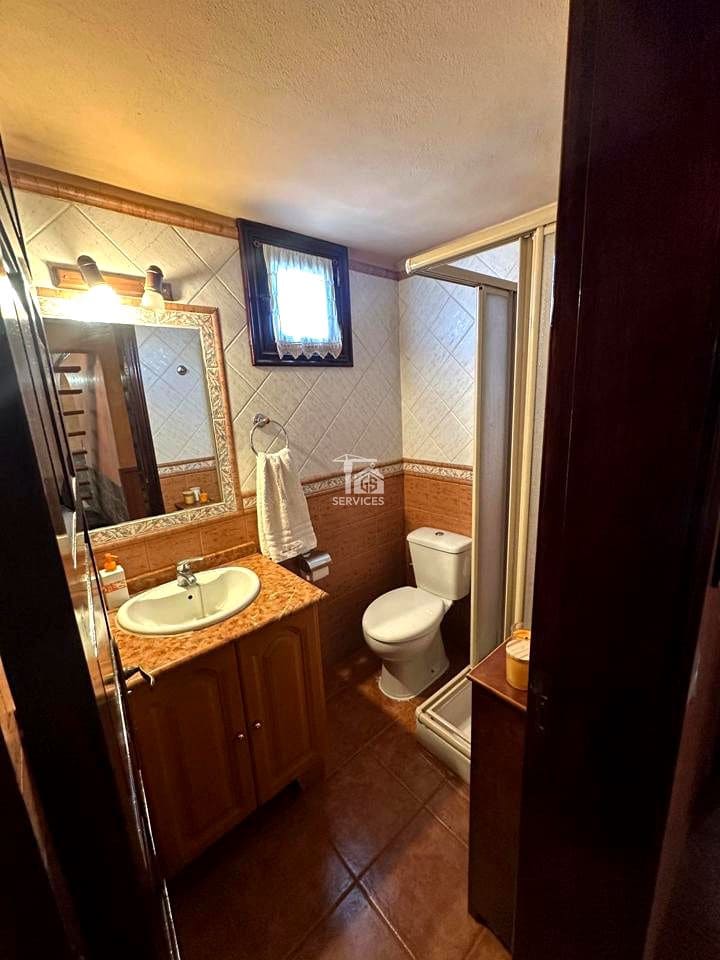 4 soveværelse Villa til salg i San Miguel de Abona med swimmingpool garage - € 470.000 (Ref: 9310264)