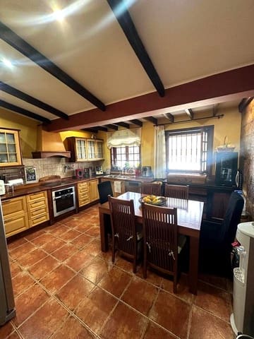 4 slaapkamer Villa te koop in San Miguel de Abona met zwembad garage - € 470.000 (Ref: 9310264)