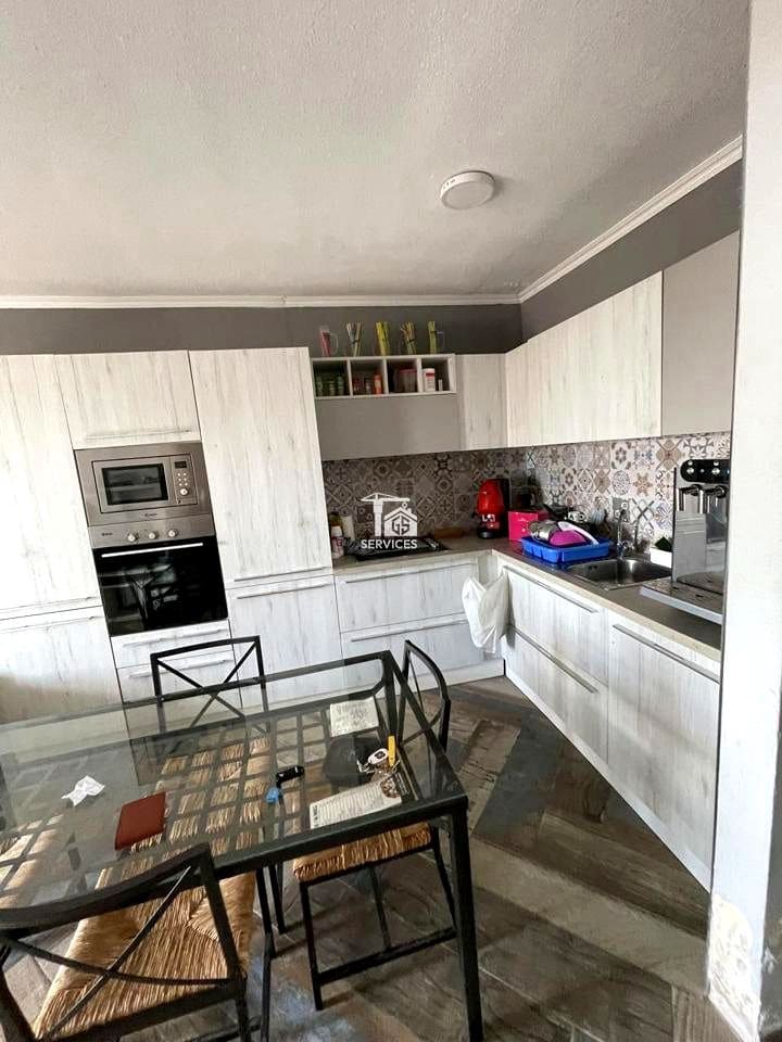 2 soveværelse Lejlighed til salg i Adeje med swimmingpool garage - € 230.000 (Ref: 9312174)