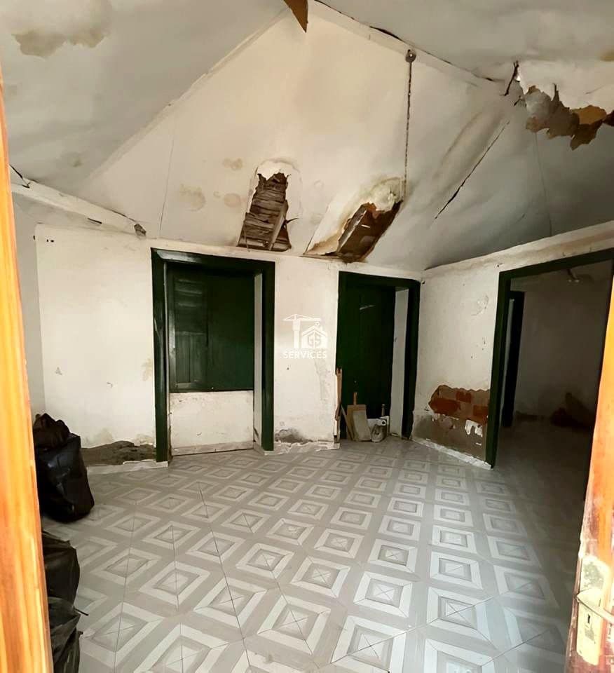 4 bedroom Villa for sale in Guia de Isora - € 280,000 (Ref: 9317248)