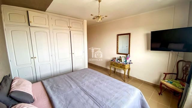 3 slaapkamer Villa te koop in Granadilla de Abona met zwembad garage - € 289.000 (Ref: 9321415)
