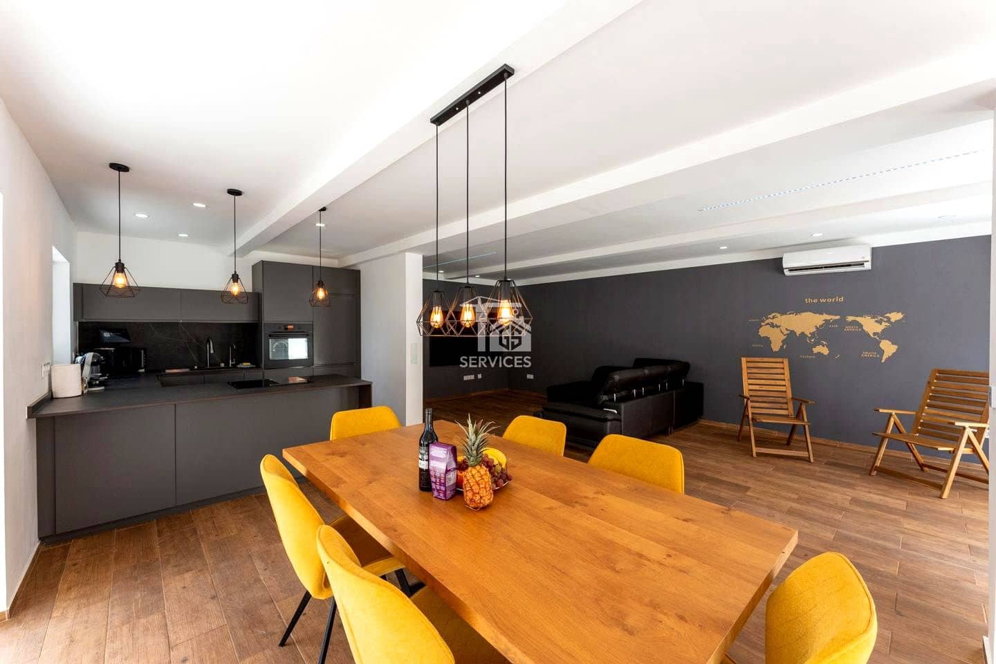 5 sovrum Villa till salu i Arona med pool garage - 995 000 € (Ref: 9322829)