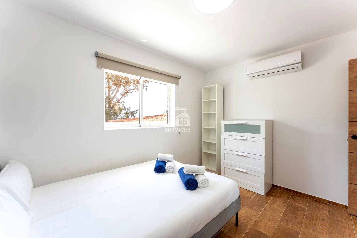 5 sovrum Villa till salu i Arona med pool garage - 995 000 € (Ref: 9322829)