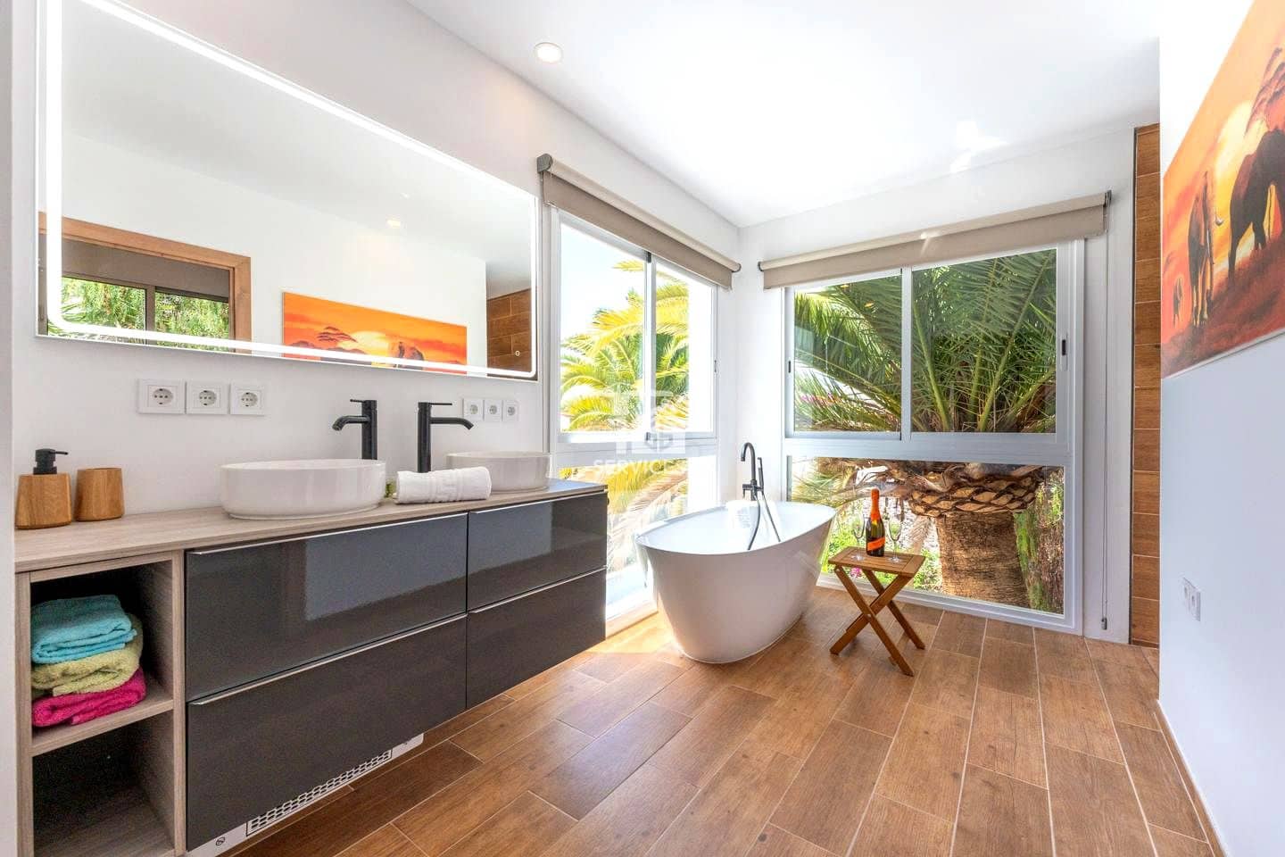 5 sovrum Villa till salu i Arona med pool garage - 995 000 € (Ref: 9322829)