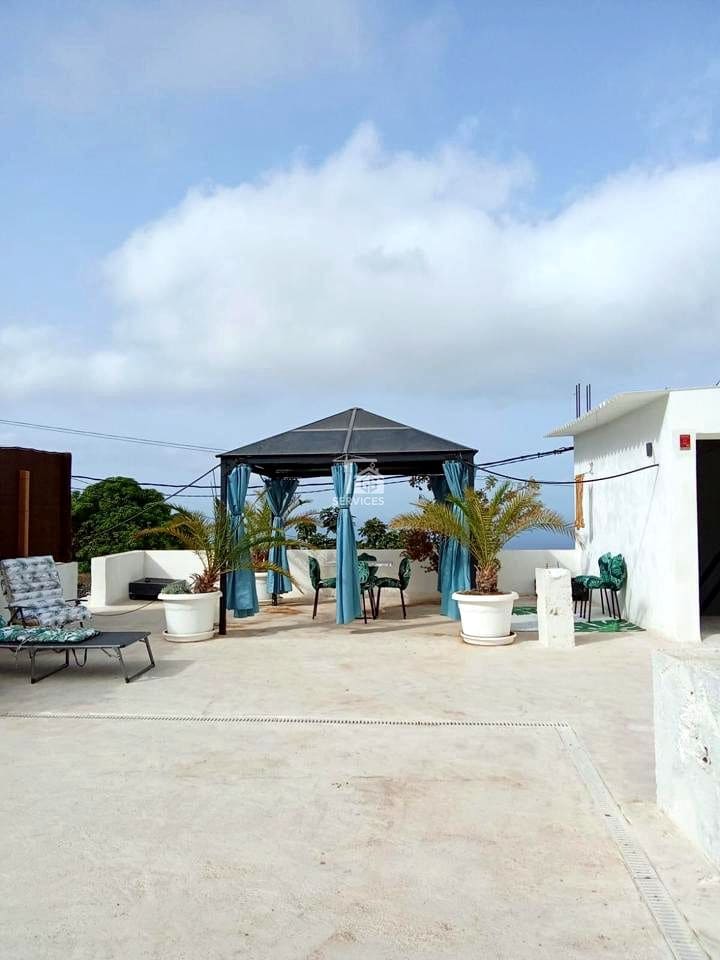 2 soverom Villa til salgs i Adeje med garasje - € 355 000 (Ref: 9325701)