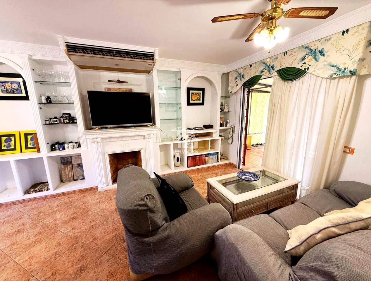 3 chambre Appartement à vendre à Arona avec piscine garage - 315 000 € (Ref: 9334341)