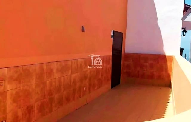 2 soveværelse Villa til salg i Tijoco, Adeje med swimmingpool garage - € 263.000 (Ref: 9340521)