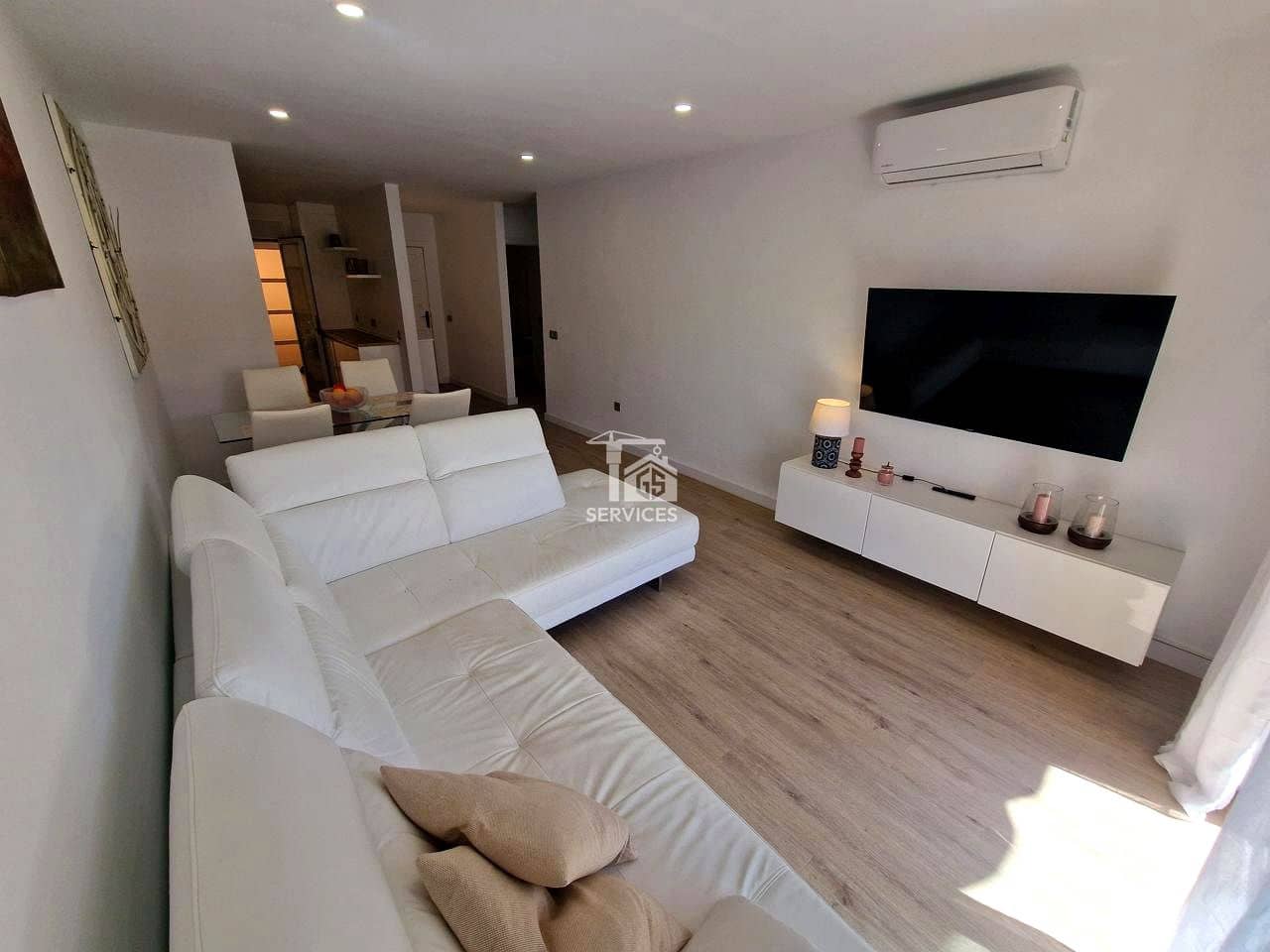 2 slaapkamer Flat te koop in Adeje met zwembad garage - € 335.000 (Ref: 9352859)