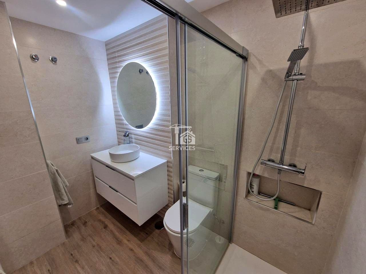 2 slaapkamer Flat te koop in Adeje met zwembad garage - € 335.000 (Ref: 9352859)