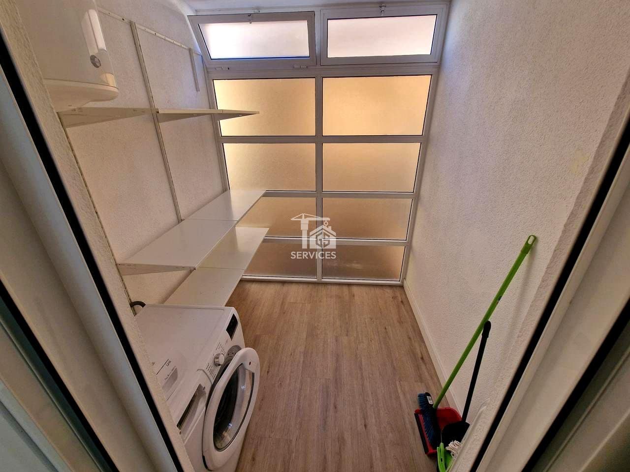 2 slaapkamer Flat te koop in Adeje met zwembad garage - € 335.000 (Ref: 9352859)