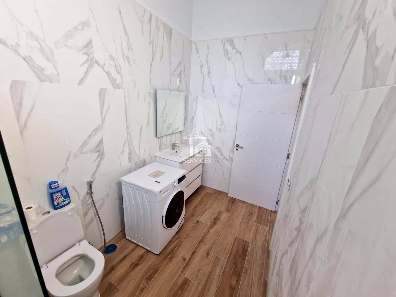 2 slaapkamer Flat te koop in Adeje met garage - € 286.000 (Ref: 9354261)