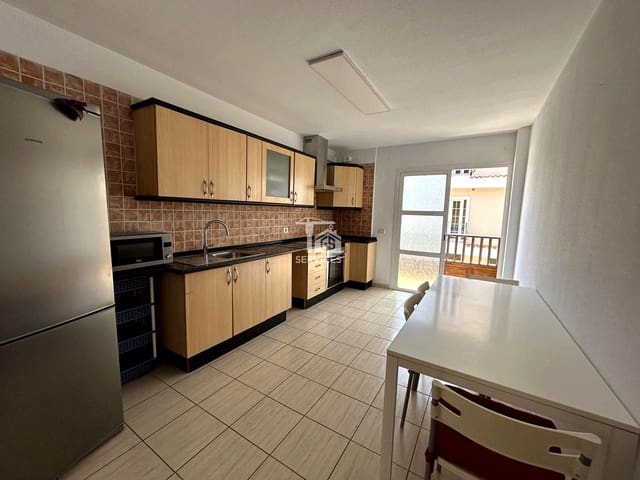 3 chambre Villa/Maison à vendre à Valle de San Lorenzo, Arona avec garage - 290 000 € (Ref: 9354263)