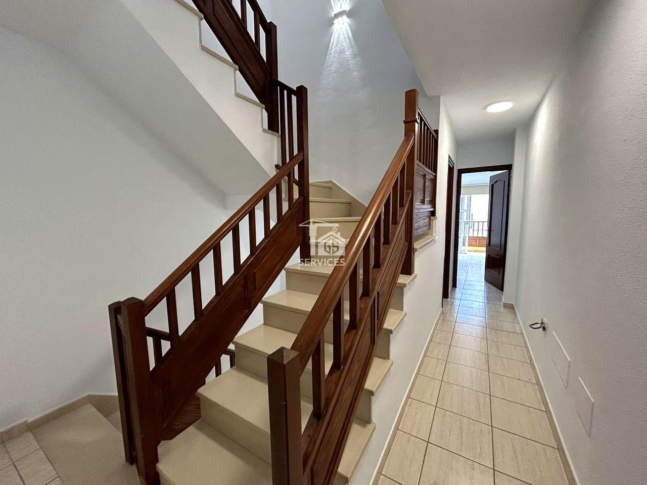 3 sypialnia Willa na sprzedaż w Arona z garażem - 290 000 € (Ref: 9354263)