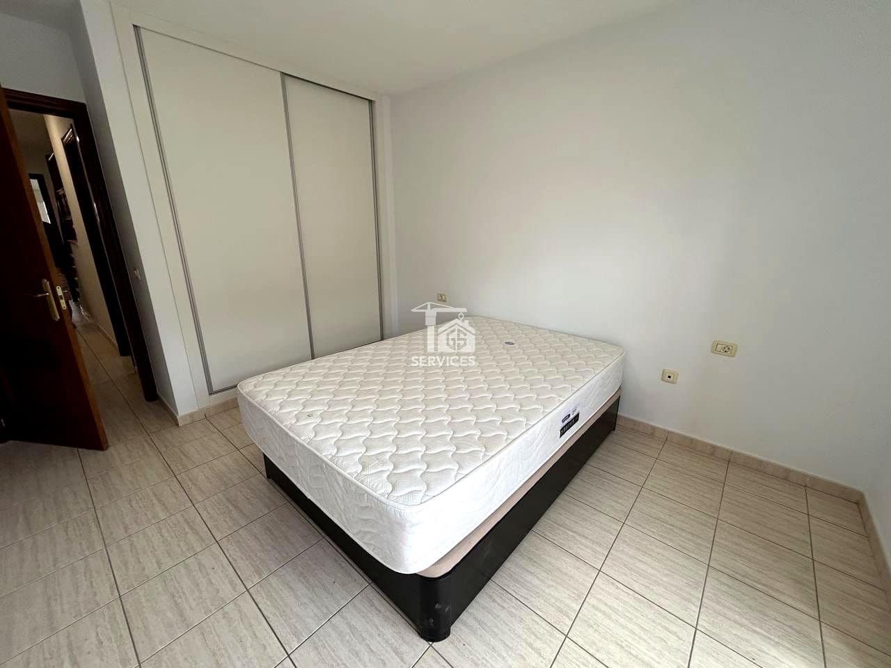 3 sypialnia Willa na sprzedaż w Arona z garażem - 290 000 € (Ref: 9354263)