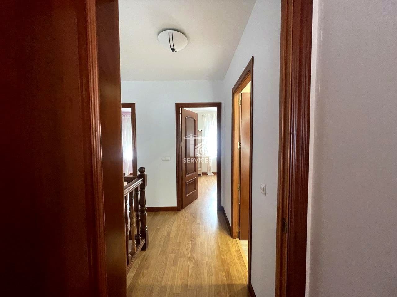 4 quarto Moradia para venda em Arona com piscina garagem - 890 000 € (Ref: 9354558)