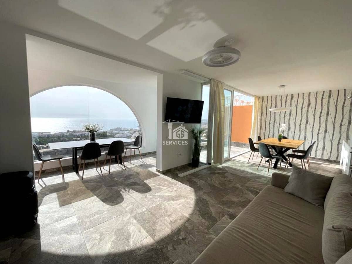 4 slaapkamer Villa te koop in Costa Adeje met garage - € 750.000 (Ref: 9354559)