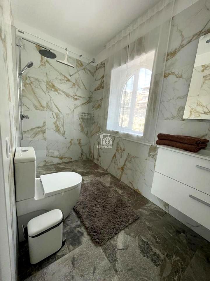 4 slaapkamer Villa te koop in Costa Adeje met garage - € 750.000 (Ref: 9354559)