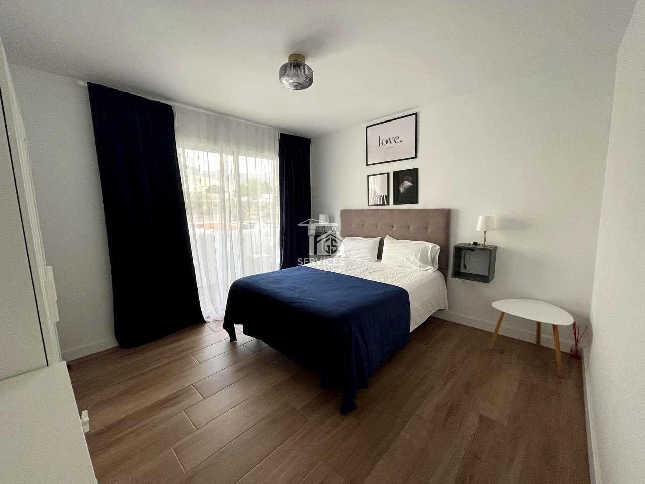 2 slaapkamer Villa te koop in Adeje met zwembad garage - € 270.000 (Ref: 9356533)