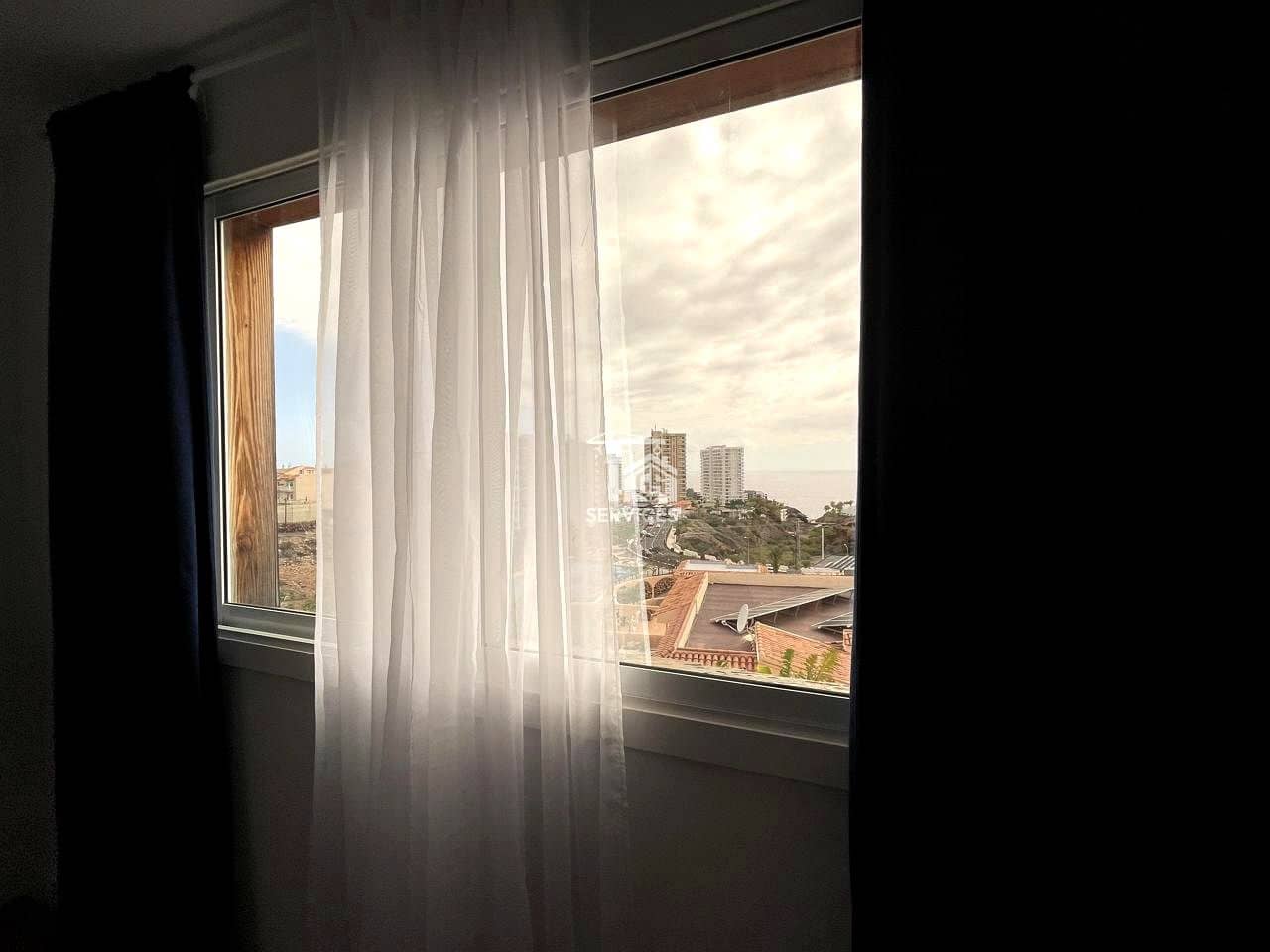 2 slaapkamer Villa te koop in Adeje met zwembad garage - € 270.000 (Ref: 9356533)