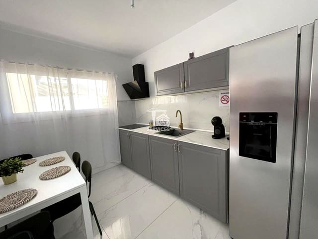 2 slaapkamer Villa te koop in Callao Salvaje - Playa Paraíso, Adeje met zwembad garage - € 270.000 (Ref: 9356533)