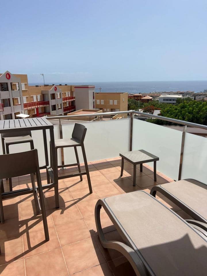 2 slaapkamer Flat te koop in Costa Adeje met zwembad garage - € 369.000 (Ref: 9357064)