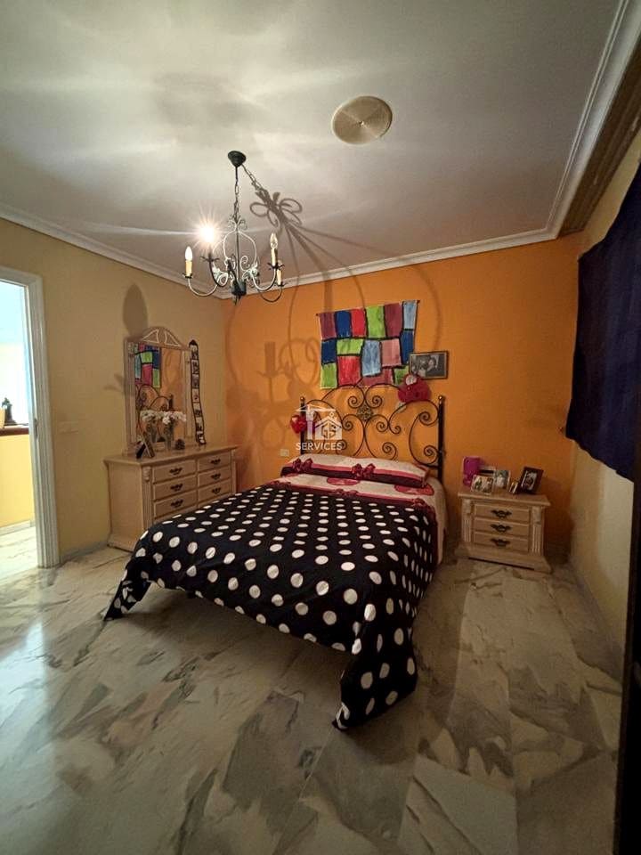 Chalet de 4 habitaciones en Arona en venta con piscina garaje - 850.000 € (Ref: 9357087)