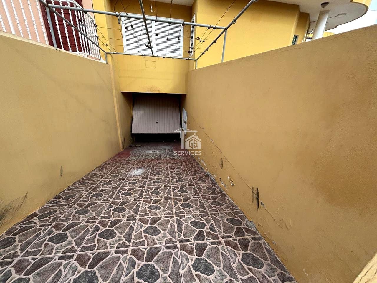 Chalet de 4 habitaciones en Arona en venta con piscina garaje - 850.000 € (Ref: 9357087)