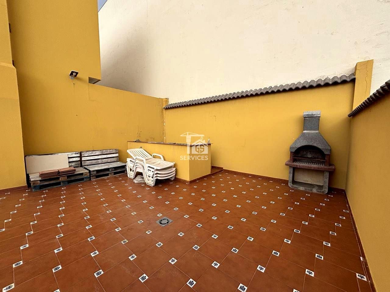 Chalet de 4 habitaciones en Arona en venta con piscina garaje - 850.000 € (Ref: 9357087)