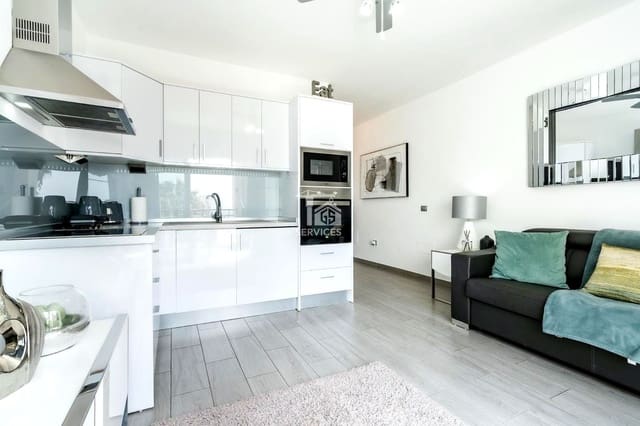 1 slaapkamer Flat te koop in Playa Fañabe, Adeje met zwembad - € 445.000 (Ref: 9363485)