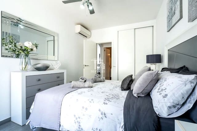 1 slaapkamer Flat te koop in Playa Fañabe, Adeje met zwembad - € 445.000 (Ref: 9363485)