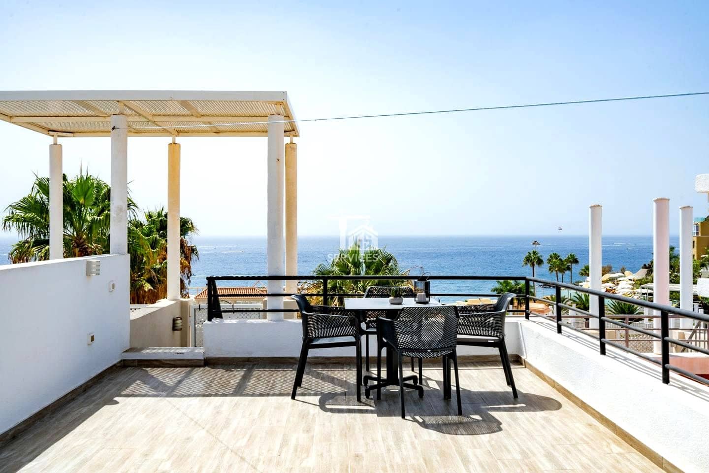 1 bedroom Flat for sale in Costa Adeje with pool - € 445,000 (Ref: 9363485)