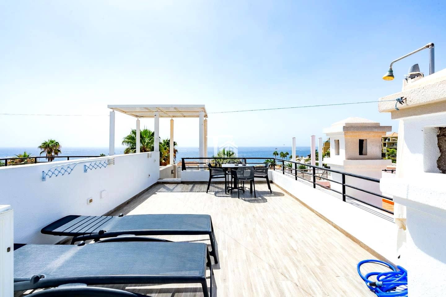 1 bedroom Flat for sale in Costa Adeje with pool - € 445,000 (Ref: 9363485)