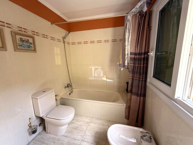 2 makuuhuone Asunto myytävänä paikassa Los Cristianos, Arona - 250 000 € (Ref: 9374911)