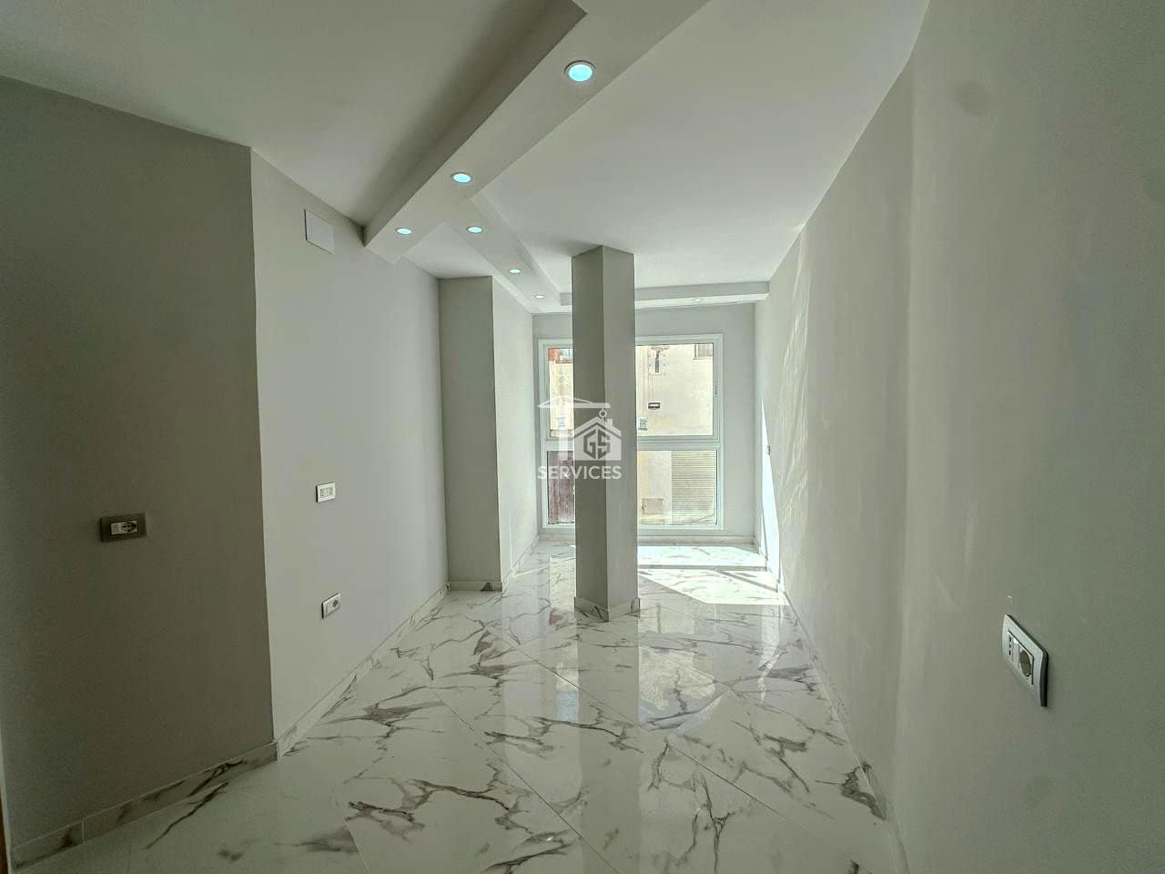 2 slaapkamer Flat te koop in Adeje - € 230.000 (Ref: 9378334)