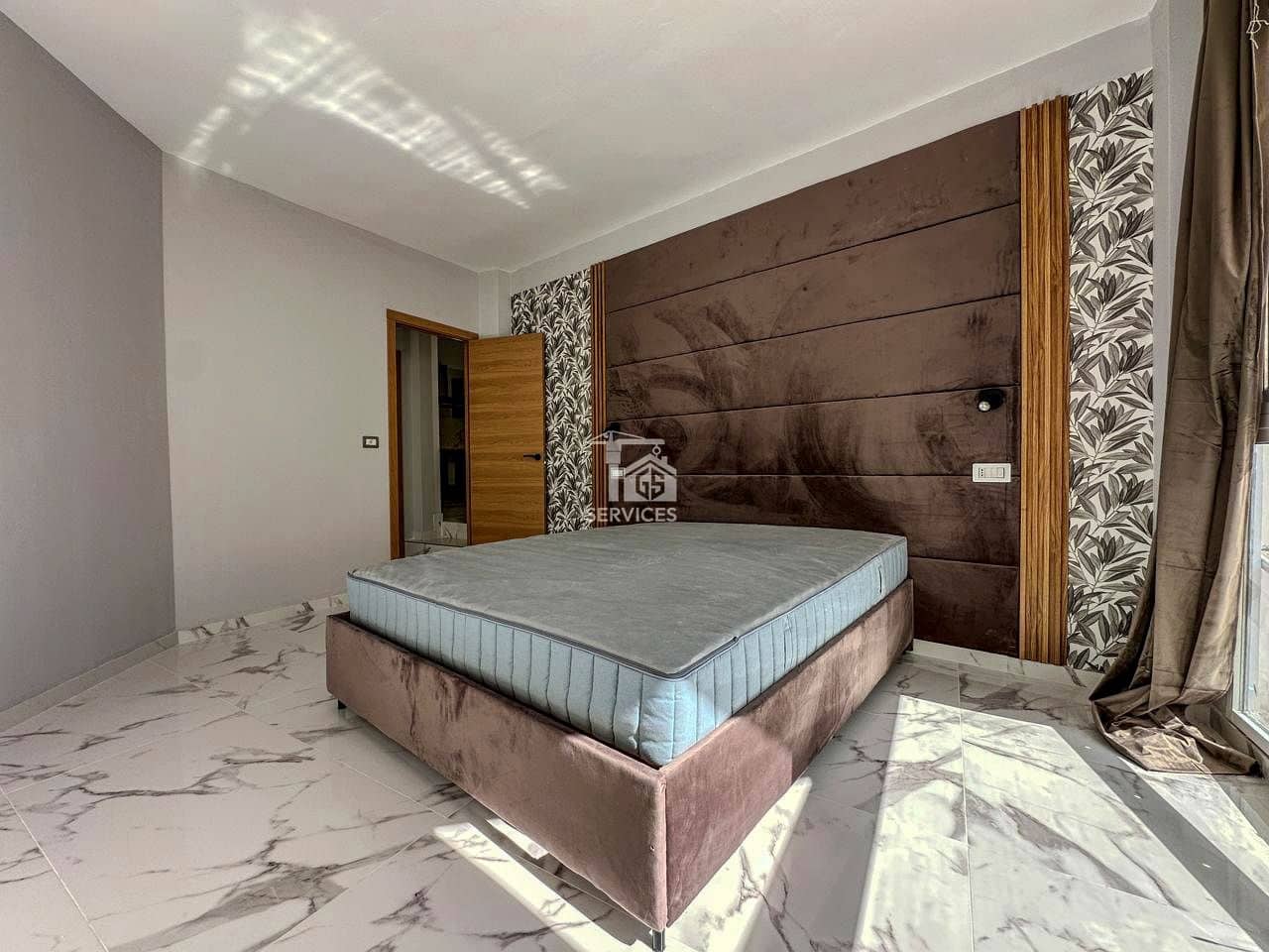 2 slaapkamer Flat te koop in Adeje - € 230.000 (Ref: 9378334)