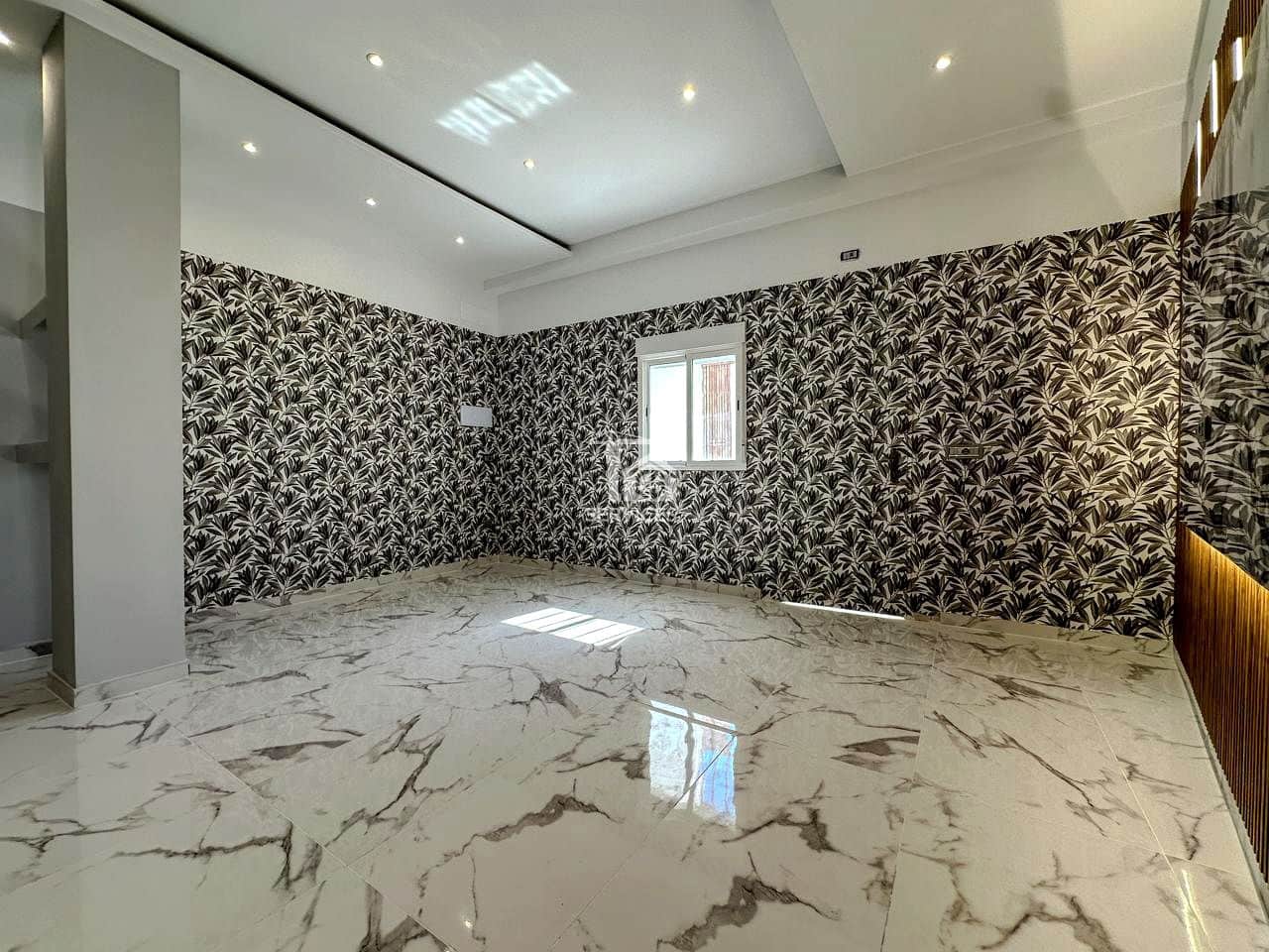 2 slaapkamer Flat te koop in Adeje - € 230.000 (Ref: 9378334)