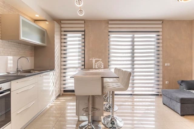 2 soverom Leilighet til salgs i Casco Urbano, Adeje med garasje - € 294 000 (Ref: 9389965)