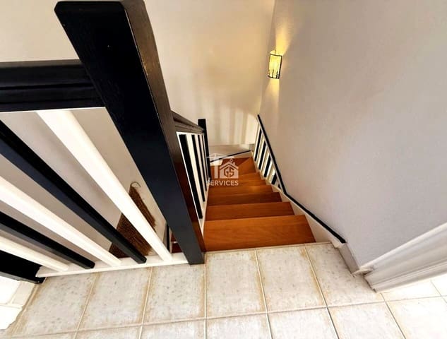 3 chambre Villa/Maison à vendre à Chayofa, Arona avec piscine garage - 399 000 € (Ref: 9390040)