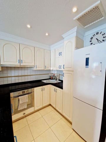 1 slaapkamer Flat te koop in San Eugenio Bajo, Adeje met zwembad garage - € 580.000 (Ref: 9390275)