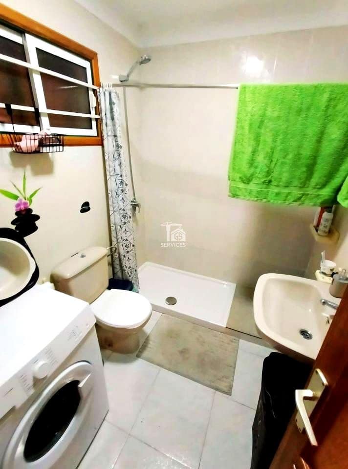 1 bedroom Flat for sale in Arona with pool garage - € 240,000 (Ref: 9390280)