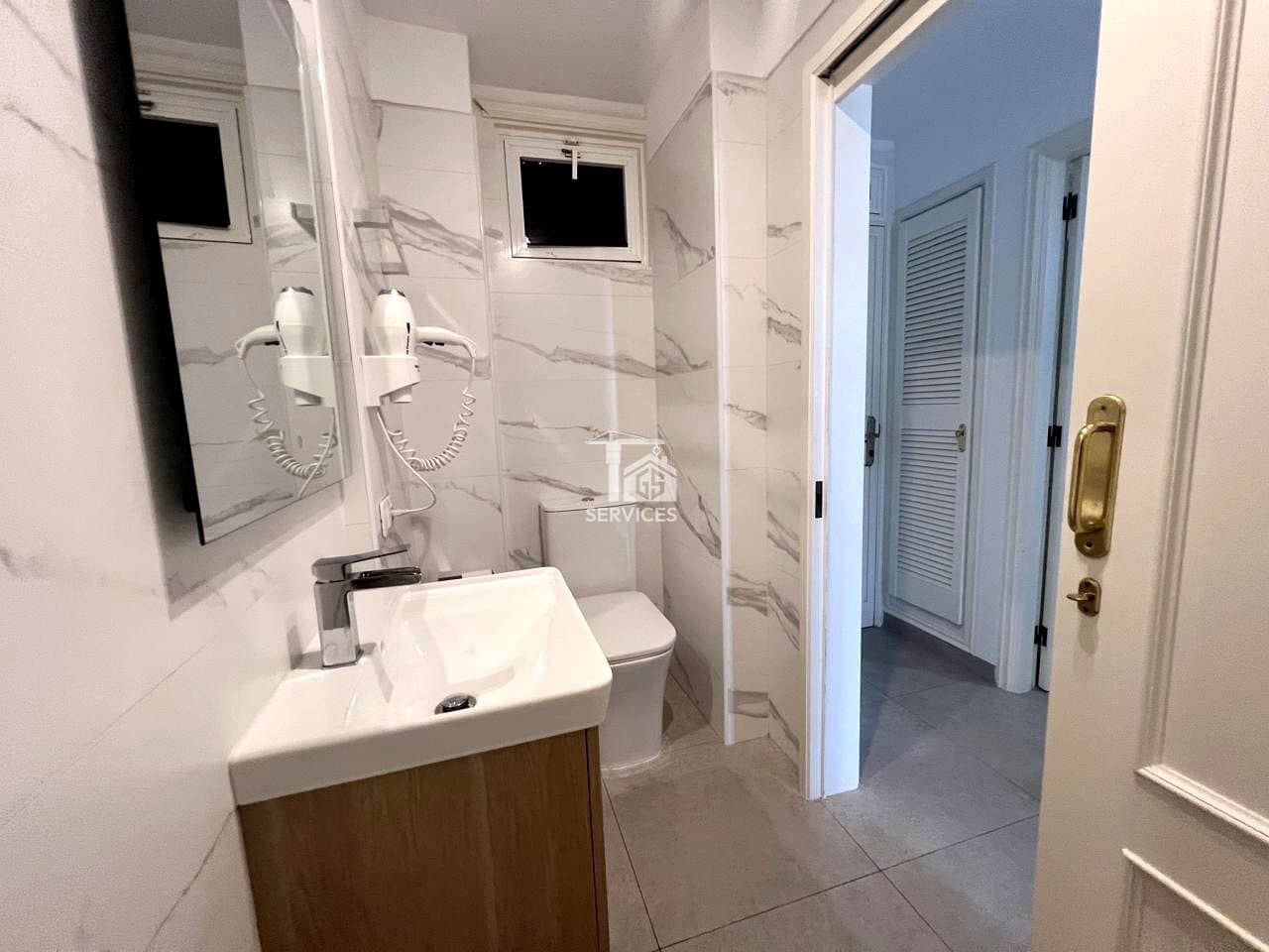 1 soverom Leilighet til salgs i Arona med garasje - € 235 000 (Ref: 9390281)